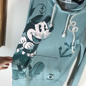 Disney Tops - Disney cruise 🚢 line sweatshirt Mickey Mouse Disney Tops - Disney cruise 🚢 line sweatshirt Mickey Mouse